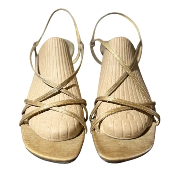 Stuart Weitzman Gold Strappy Kitten Heel Sandals - Picture 9 of 10